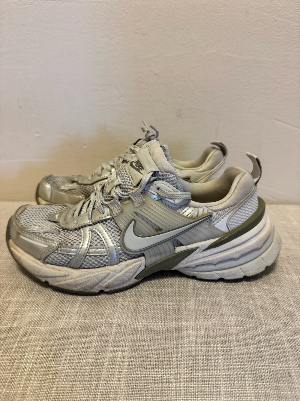 Nike V2K Run Shoes